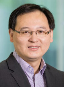 Xinliang Feng